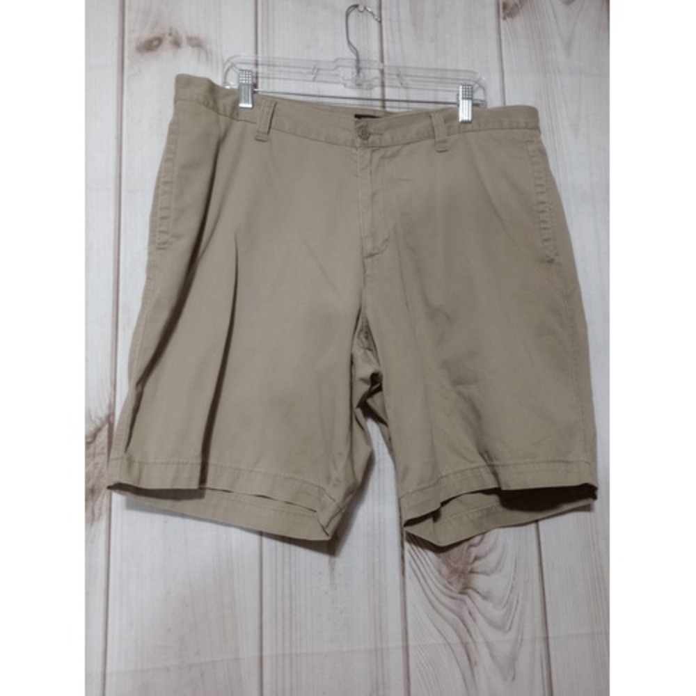 Dockers Mens 38 Khaki Shorts Tan Flat Front 100% Cotton Twill Casual Classic Fit